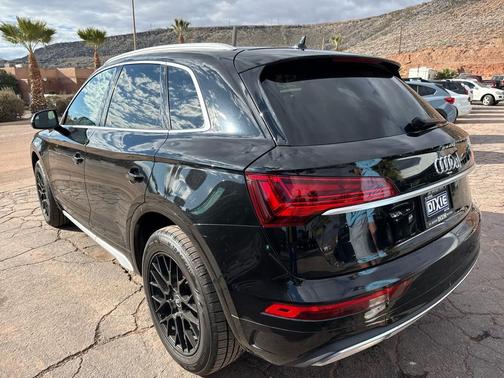 2021 Audi Q5 45 Premium