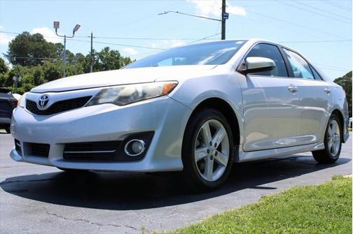2014 Toyota Camry SE
