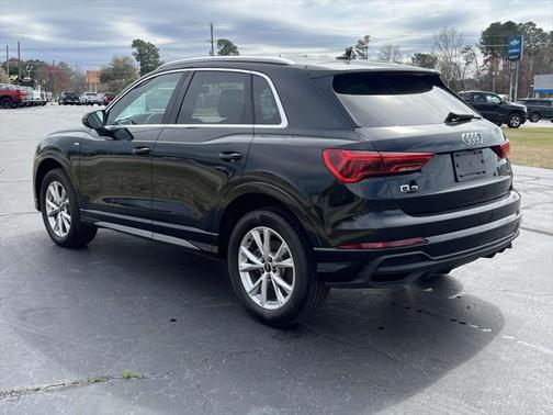 2024 Audi Q3 Premium 45 TFSI S line quattro Tiptronic