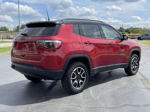 2024 Jeep Compass Trailhawk