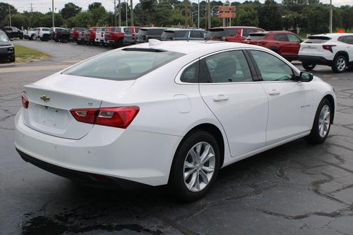 2024 Chevrolet Malibu FWD 1LT