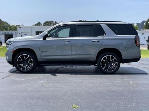 2023 Chevrolet Tahoe 4WD RST