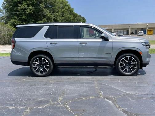 2023 Chevrolet Tahoe 4WD RST