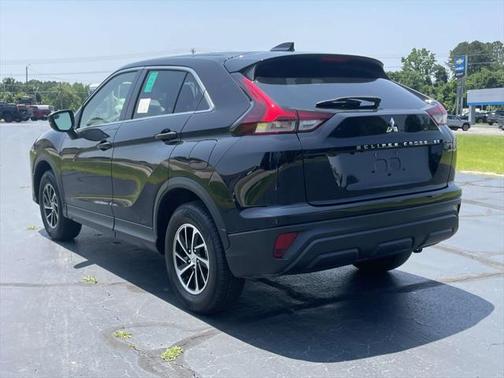 2024 Mitsubishi Eclipse Cross ES