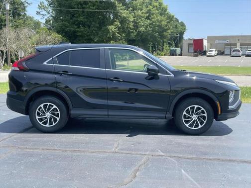 2024 Mitsubishi Eclipse Cross ES