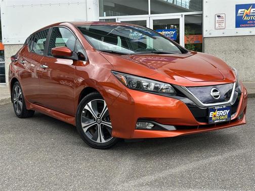 2022 Nissan Leaf SV