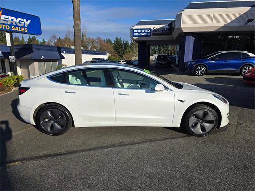 2020 Tesla Model 3 Standard Range Plus