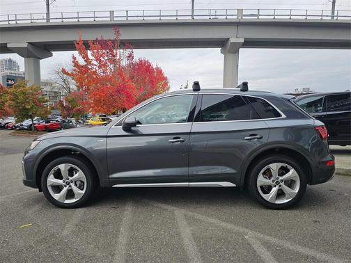 2022 Audi Q5 45 S line quattro Premium
