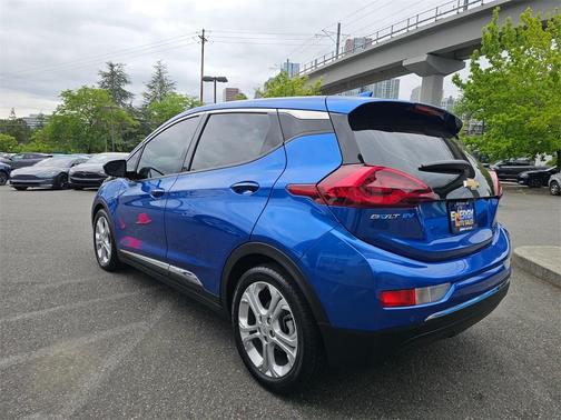 2021 Chevrolet Bolt EV LT