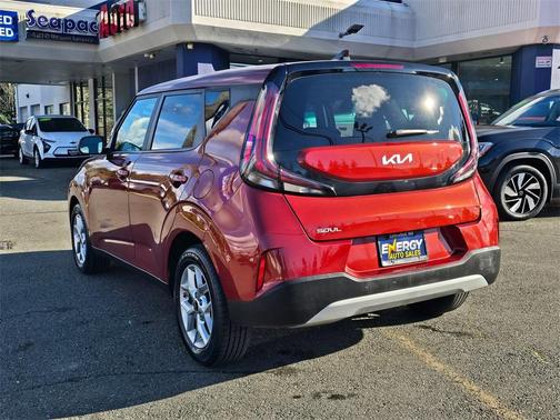 2023 Kia Soul LX