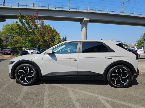 2022 Hyundai IONIQ 5 SE