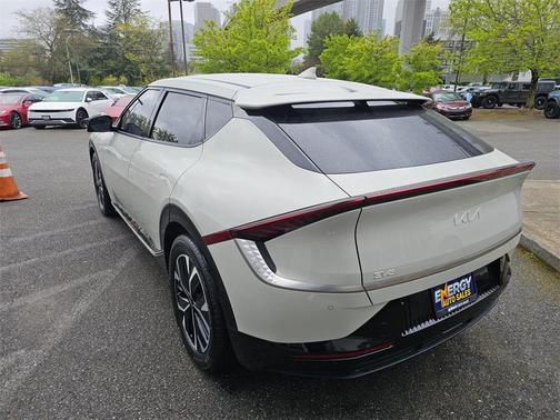 2023 Kia EV6 Wind
