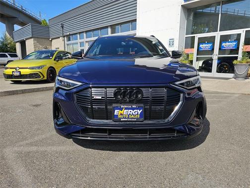 2022 Audi e-tron Premium