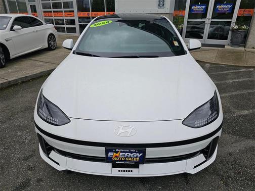 2024 Hyundai IONIQ 6 Limited