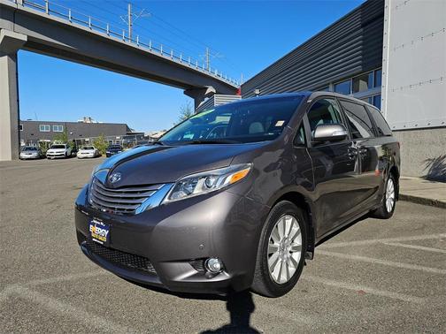 2016 Toyota Sienna Limited Premium