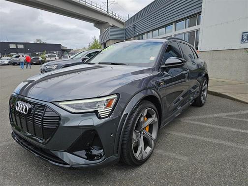 2023 Audi e-tron S Prestige