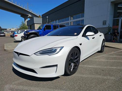2021 Tesla Model S Plaid