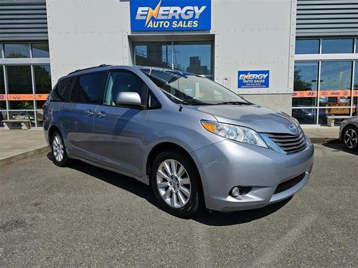 2013 Toyota Sienna XLE