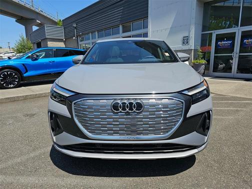 2024 Audi Q4 e-tron 50 Premium Plus