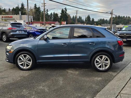 2017 Audi Q3 2.0T Premium