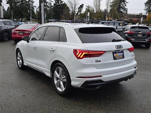 2021 Audi Q3 45 S line Premium