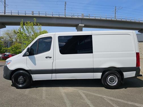 2021 Mercedes-Benz Sprinter 2500