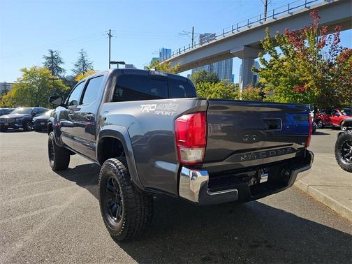 2017 Toyota Tacoma TRD Sport