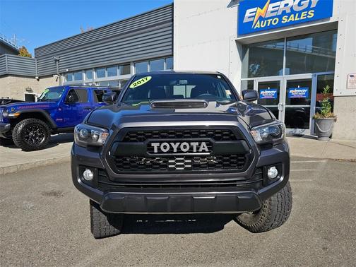 2017 Toyota Tacoma TRD Sport