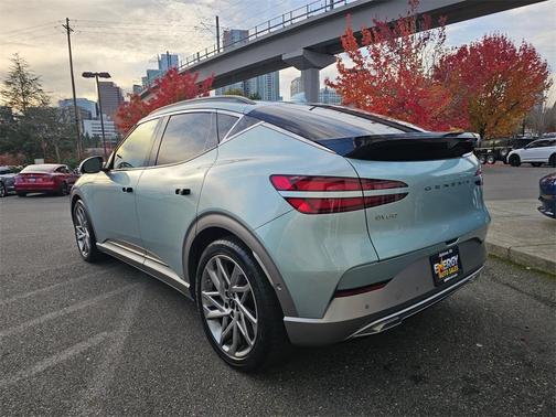 2023 Genesis GV60 Advanced