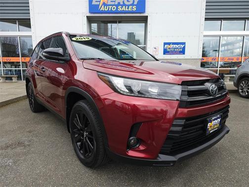 2019 Toyota Highlander SE