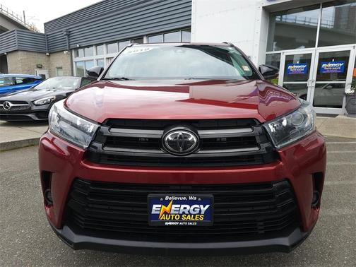 2019 Toyota Highlander SE