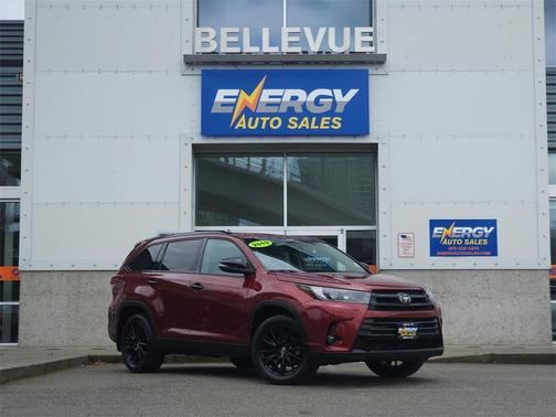2019 Toyota Highlander SE