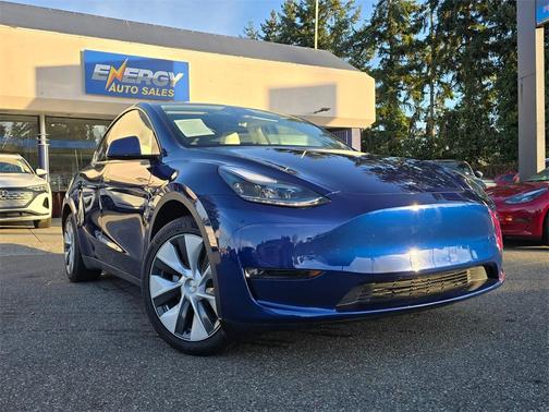 2023 Tesla Model Y Long Range