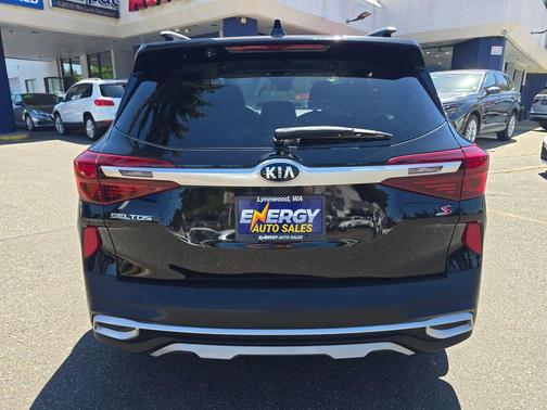 Cherry Black 2021 Kia Seltos S