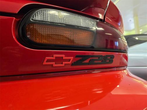 2000 Chevrolet Camaro Z28