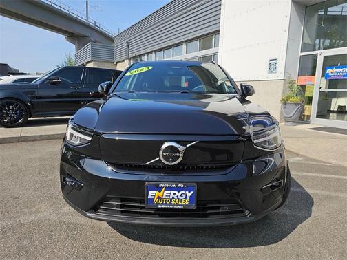 2023 Volvo XC40 Recharge Pure Electric Twin Plus