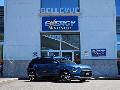 2023 Kia Niro Plug-In Hybrid SX Touring