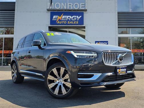 2022 Volvo XC90 Recharge Plug-In Hybrid T8 Inscription 6 Passenger