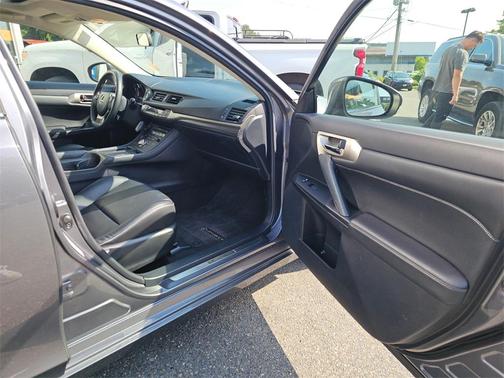 2014 Lexus CT 200h Base