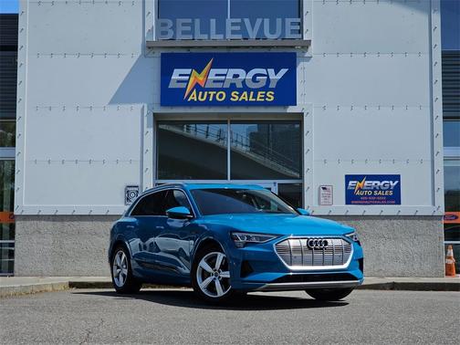 2019 Audi e-tron Premium Plus