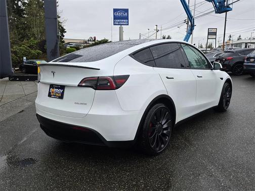 2023 Tesla Model Y Performance