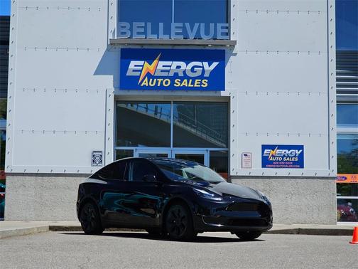 2024 Tesla Model Y Long Range