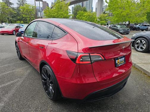 2023 Tesla Model Y Performance
