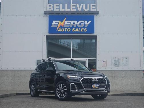 2023 Audi Q5 45 S line quattro Premium