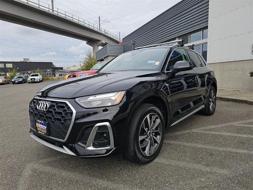 2023 Audi Q5 45 S line quattro Premium