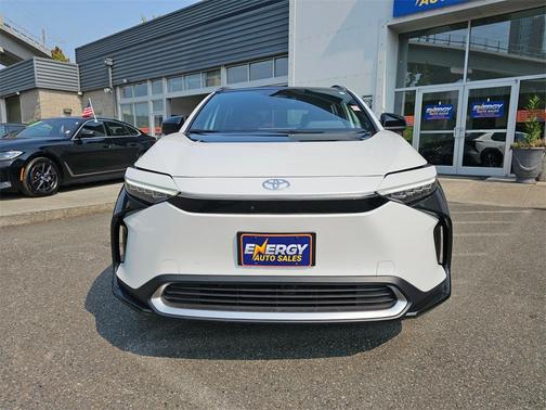2024 Toyota bZ4X Limited