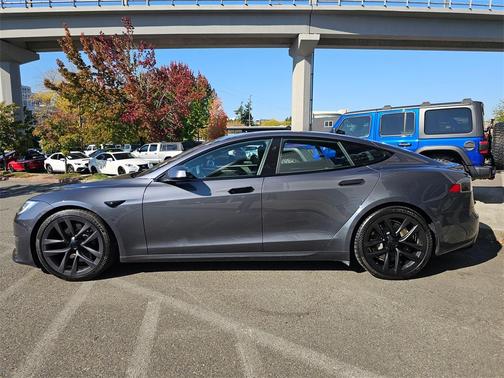2021 Tesla Model S Long Range