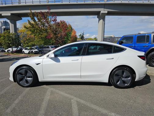 2020 Tesla Model 3 Standard Range Plus