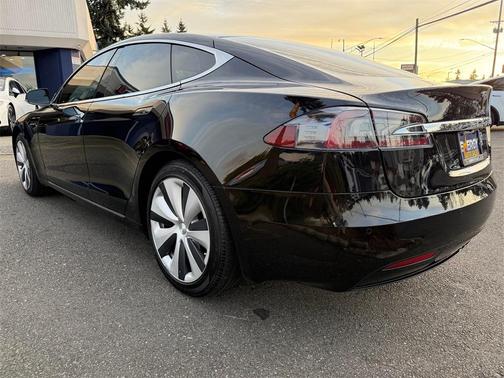 2021 Tesla Model S Long Range