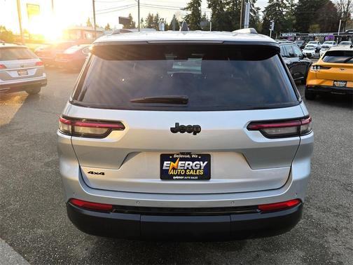 2024 Jeep Grand Cherokee L Laredo